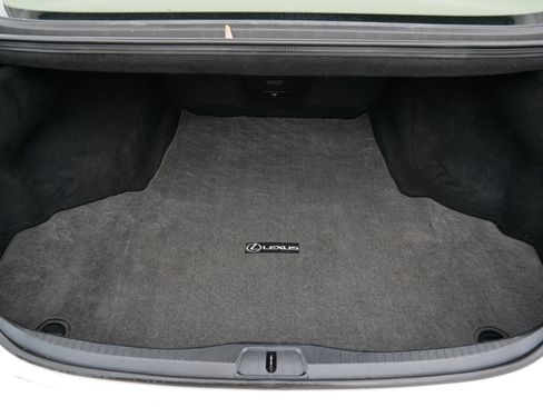 Used 2012 Lexus LS 460 AWD w/ Comfort Pkg image 18