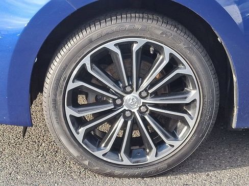 Used 2016 Toyota Corolla L image 7