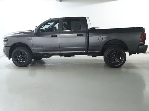 Used 2025 RAM 2500 Lone Star AWD/4WD image 39