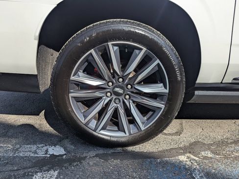 Used 2022 Cadillac Escalade ESV Sport Platinum AWD/4WD image 67