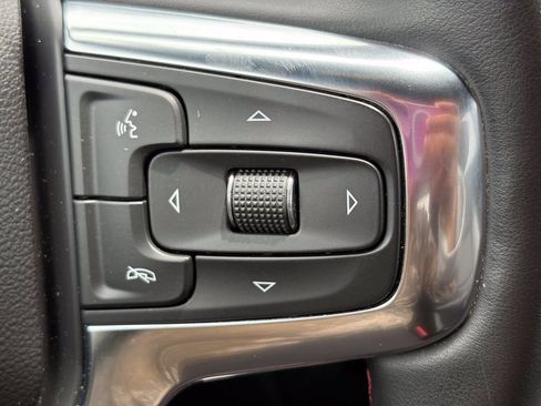 Used 2025 Chevrolet Blazer RS FWD image 26