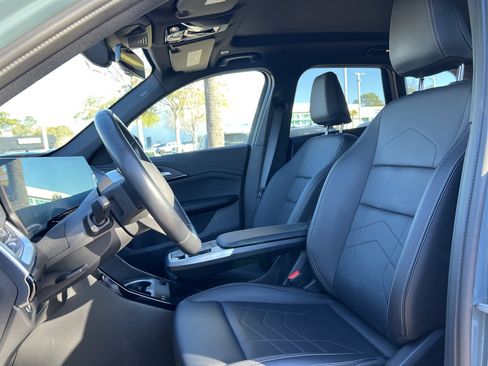 Certified 2025 BMW X1 xDrive28i image 16