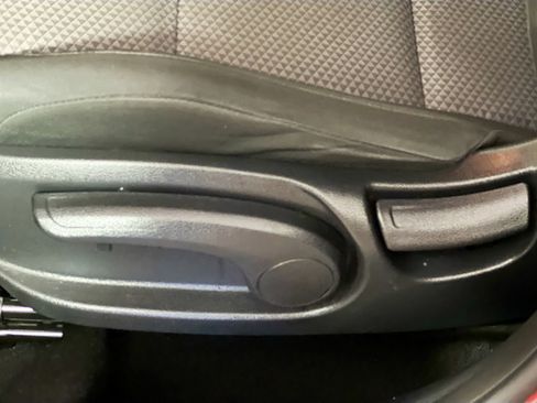 Used 2021 Kia Soul LX FWD image 15