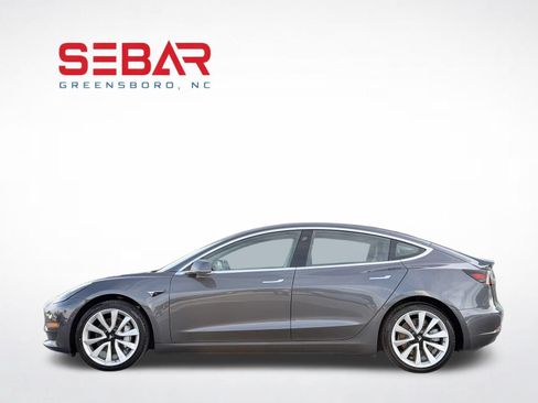 Used 2018 Tesla Model 3 Mid Range RWD image 10