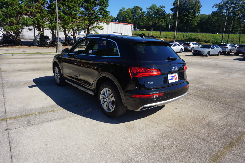 Used 2020 Audi Q5 2.0T Premium w/ Convenience Package AWD/4WD image 21