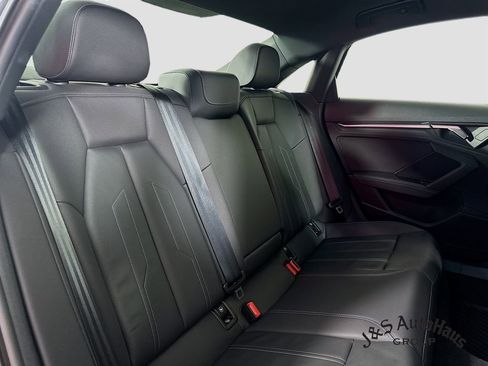 Used 2022 Audi S3 Premium image 32