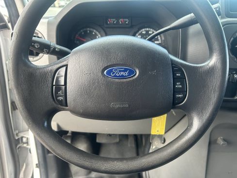 Used 2017 Ford E-350 and Econoline 350 Super Duty w/ Power Windows & Locks Group RWD image 27