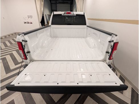 Used 2023 RAM 1500 Big Horn AWD/4WD image 25