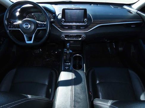 Used 2020 Nissan Altima 2.0 Platinum image 27