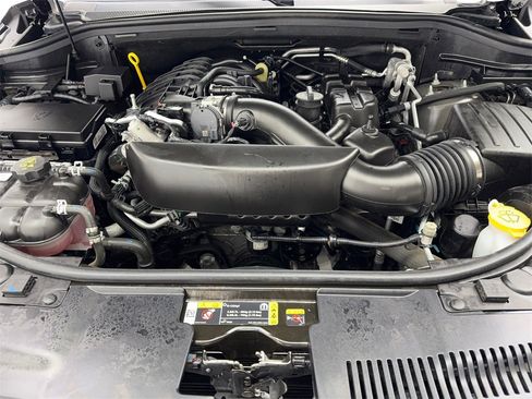 Used 2024 Dodge Durango GT image 81