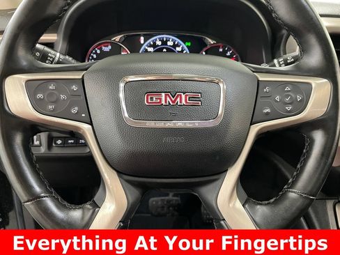 Used 2023 GMC Acadia Denali FWD image 5