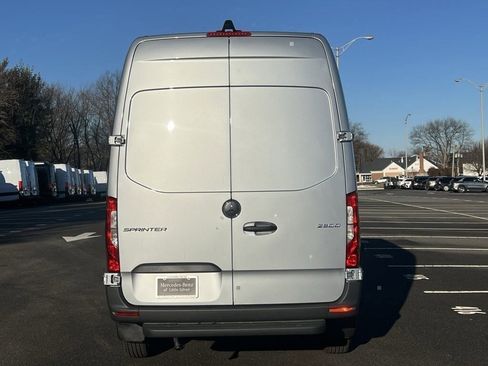 New 2025 Mercedes-Benz Sprinter 2500 image 5