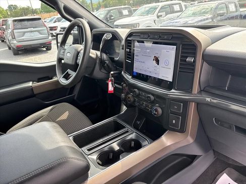 Used 2024 Ford F150 STX w/ Equipment Group 201A FX4 AWD/4WD image 13
