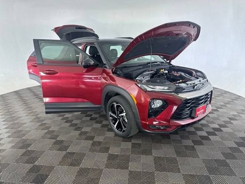 Used 2023 Chevrolet TrailBlazer RS w/ Convenience Package FWD image 12