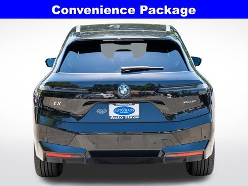 Used 2024 BMW iX xDrive50 w/ Sport Package AWD/4WD image 7