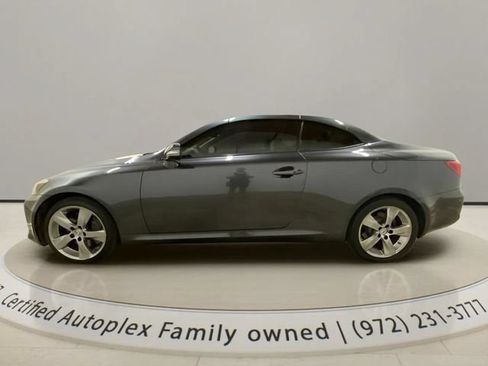 Used 2011 Lexus IS 350C w/ Luxury Pkg RWD image 3