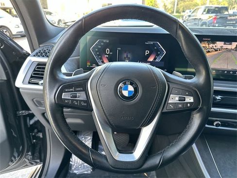 Used 2024 BMW X5 sDrive40i image 11