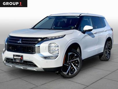 Used 2024 Mitsubishi Outlander SE