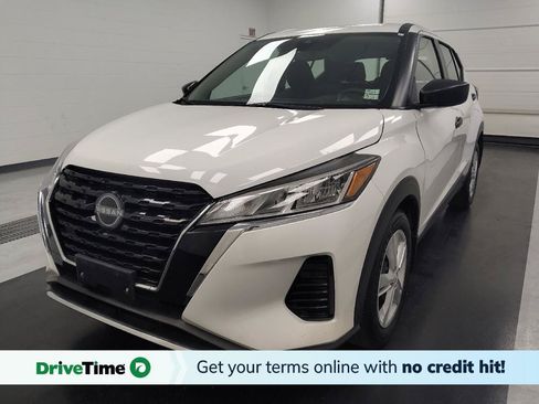 Used 2024 Nissan Kicks S FWD image 1