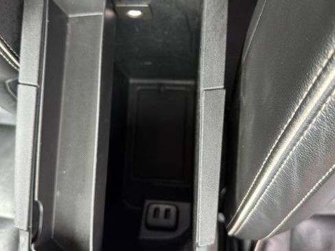 Used 2020 GMC Terrain Denali w/ GMC Pro Grade Package image 22