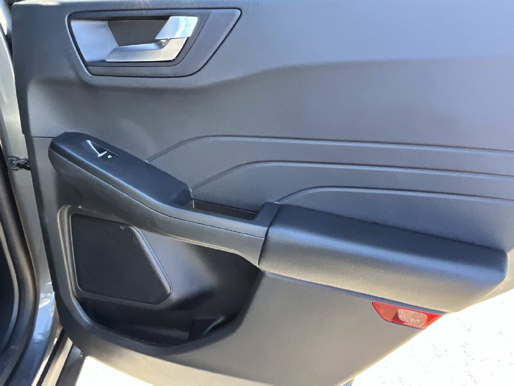 Used 2024 Ford Escape ST-Line w/ Tech Pack #1 FWD image 24