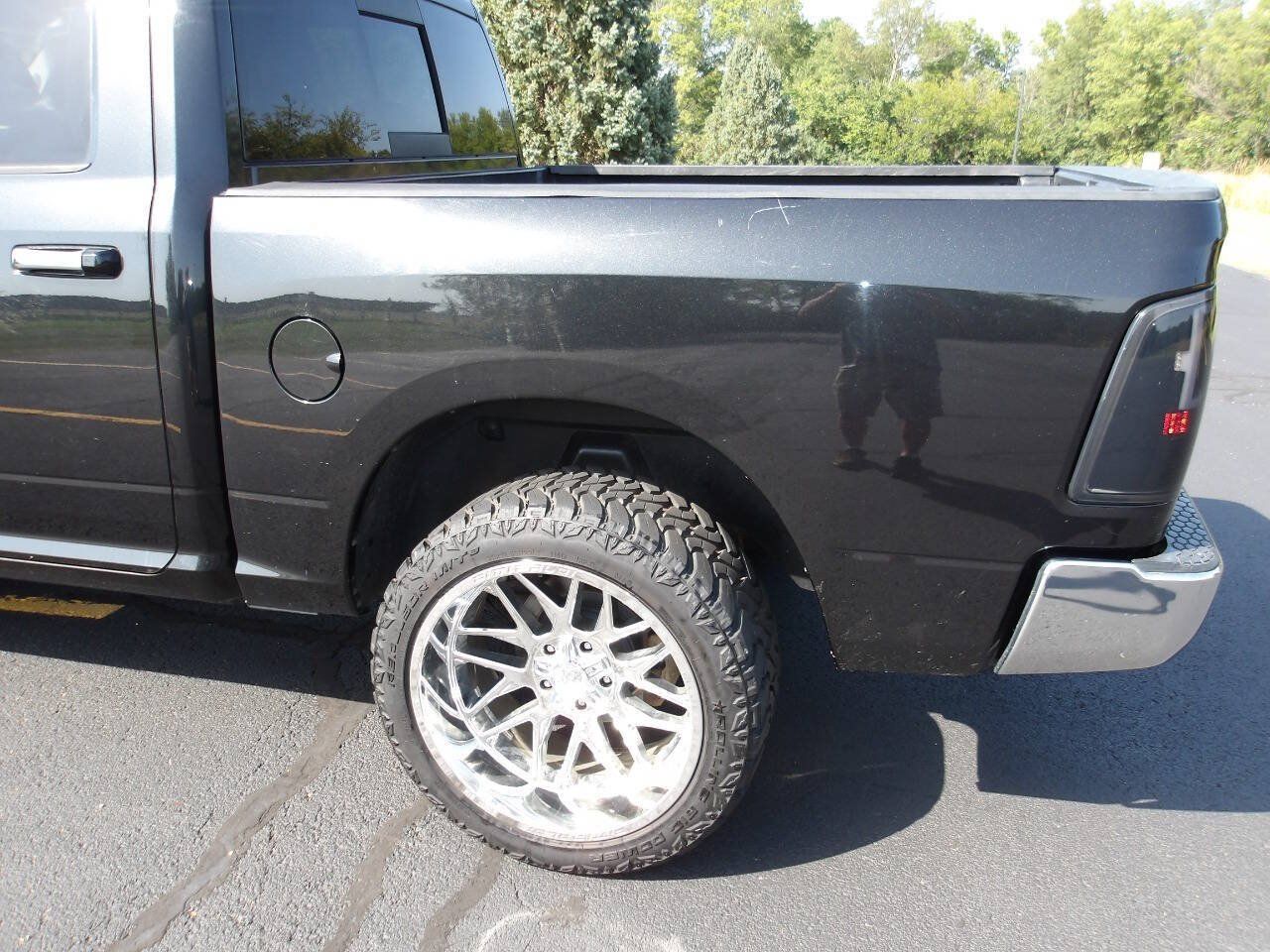 Used 2016 RAM 1500 Laramie w/ Convenience Group AWD/4WD image 42