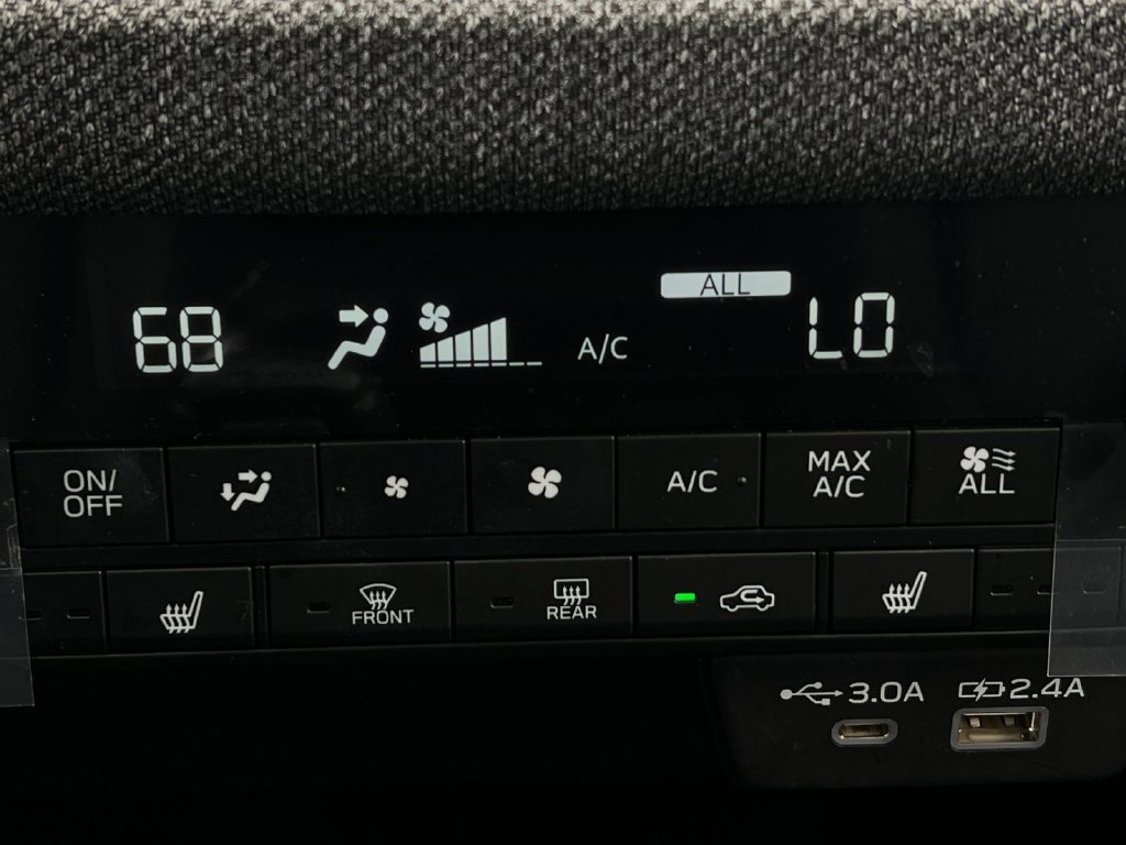 Certified 2026 Subaru Outback Limited AWD/4WD image 23