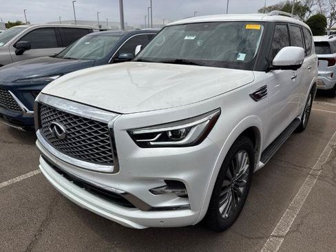 Used 2021 INFINITI QX80 Luxe w/ Cargo Package RWD image 2