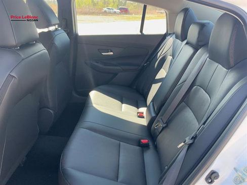 New 2026 Nissan Sentra SR w/ SR Premium Package FWD image 21