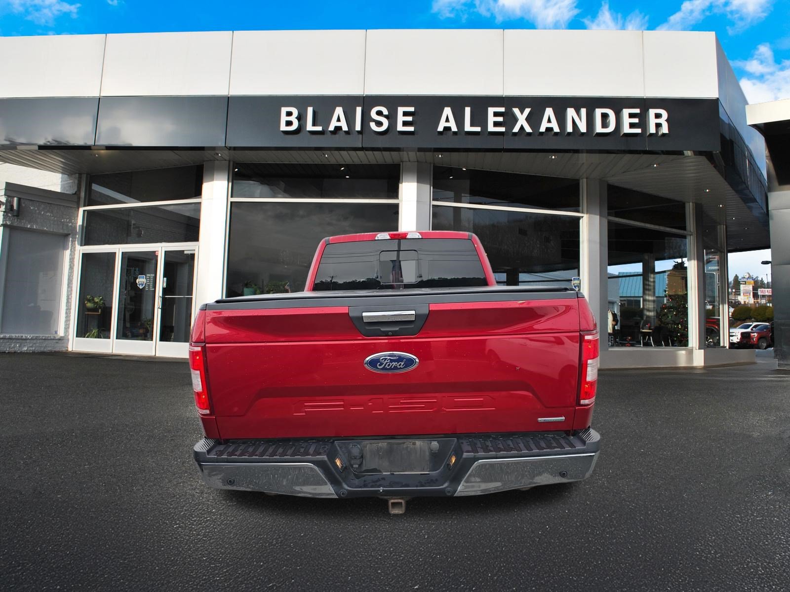 Used 2020 Ford F150 XLT w/ Equipment Group 302A Luxury AWD/4WD image 4