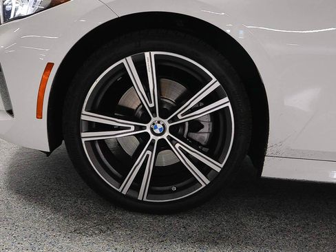 Certified 2024 BMW 330i Sedan w/ Convenience Package RWD image 5
