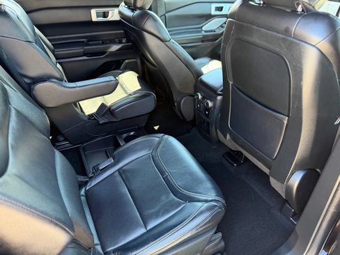 Used 2020 Ford Explorer ST w/ Premium Technology Package AWD/4WD image 14