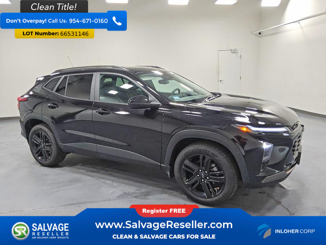 Used 2025 Chevrolet Trax ACTIV w/ Sunroof Package FWD image 5