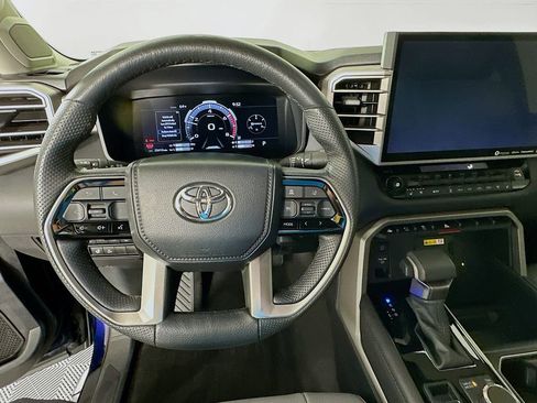 Used 2024 Toyota Tundra Limited image 11