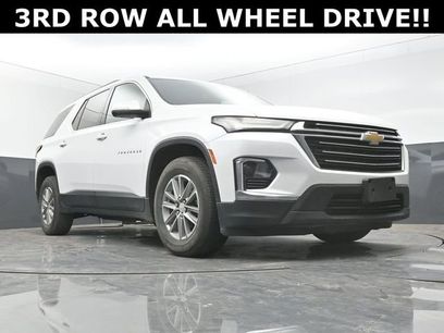 Used 2023 Chevrolet Traverse LT