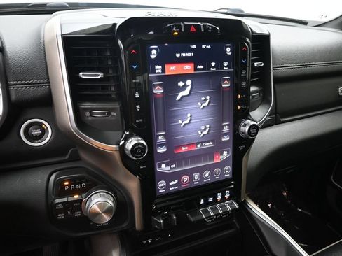 Used 2019 RAM 1500 Laramie AWD/4WD image 11