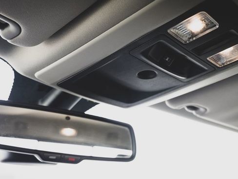 Used 2018 RAM 2500 Lone Star w/ Sport Appearance Group AWD/4WD image 11