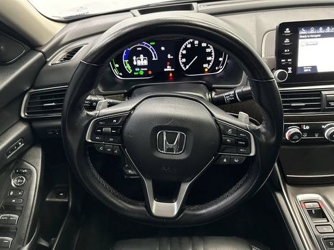 Used 2022 Honda Accord Touring image 25