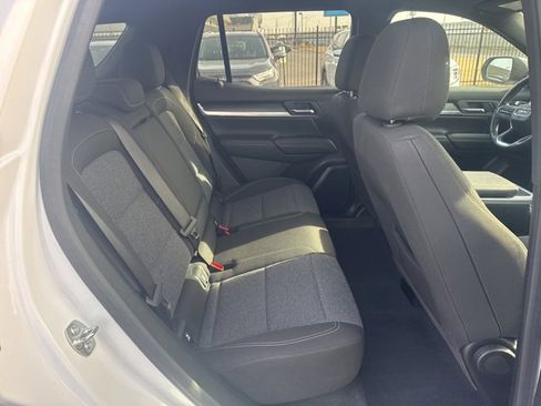 Used 2025 GMC Terrain Elevation image 19