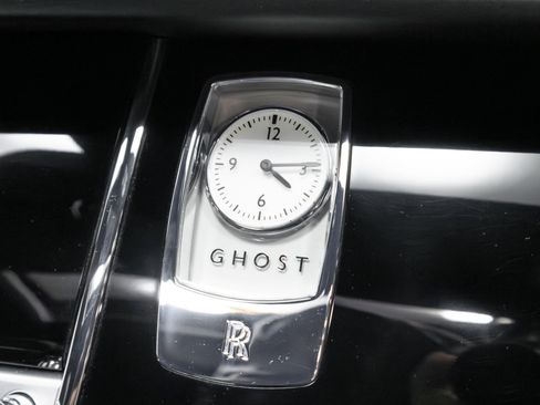 Used 2011 Rolls-Royce Ghost image 52