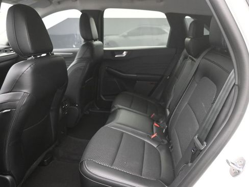 New 2025 Ford Escape SE image 2