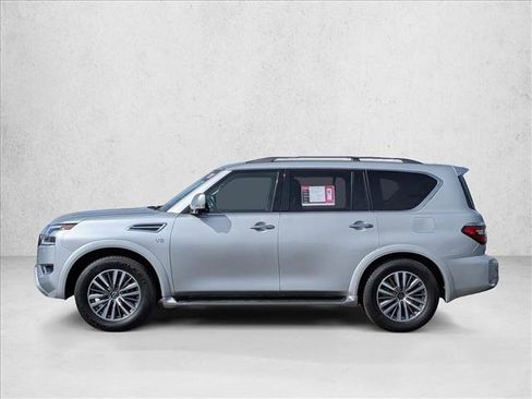 Used 2021 Nissan Armada SL w/ Captain's Chairs Package AWD/4WD image 8
