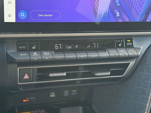 New 2026 Toyota Camry Hybrid AWD/4WD image 20