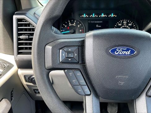 Used 2018 Ford F150 XL w/ Equipment Group 101A Mid image 16