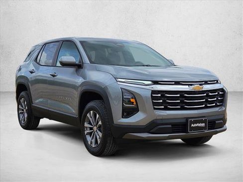 New 2026 Chevrolet Equinox LT w/ Safety and Technology Package FWD image 7