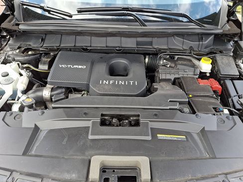 Certified 2025 INFINITI QX60 Luxe image 32