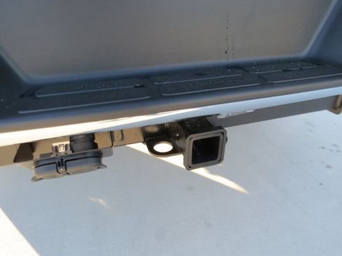 New 2026 Chevrolet Express 2500 w/ Driver Convenience Package image 11