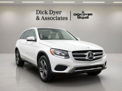 Used 2019 Mercedes-Benz GLC 300 image 1