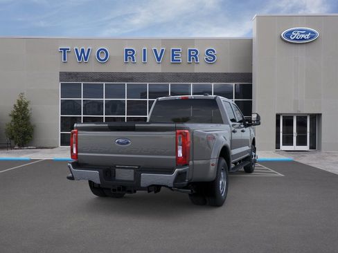 New 2026 Ford F350 4x4 Crew Cab DRW Super Duty image 8