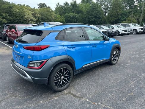 Used 2022 Hyundai Kona Limited w/ Cargo Package AWD/4WD image 3